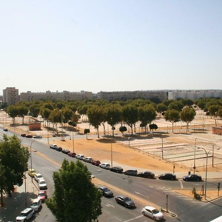 Clb Feria Apartment Sevilla Buitenkant foto