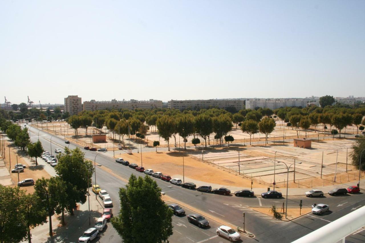 Clb Feria Apartment Sevilla Buitenkant foto